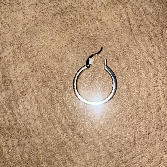 Jenni Park Earring Set - Picture 4 of 4